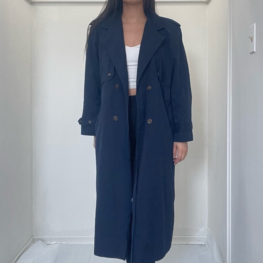 🔹 Collection Elegant Navy Blue Trench Coat – Size 13/14 🔹
